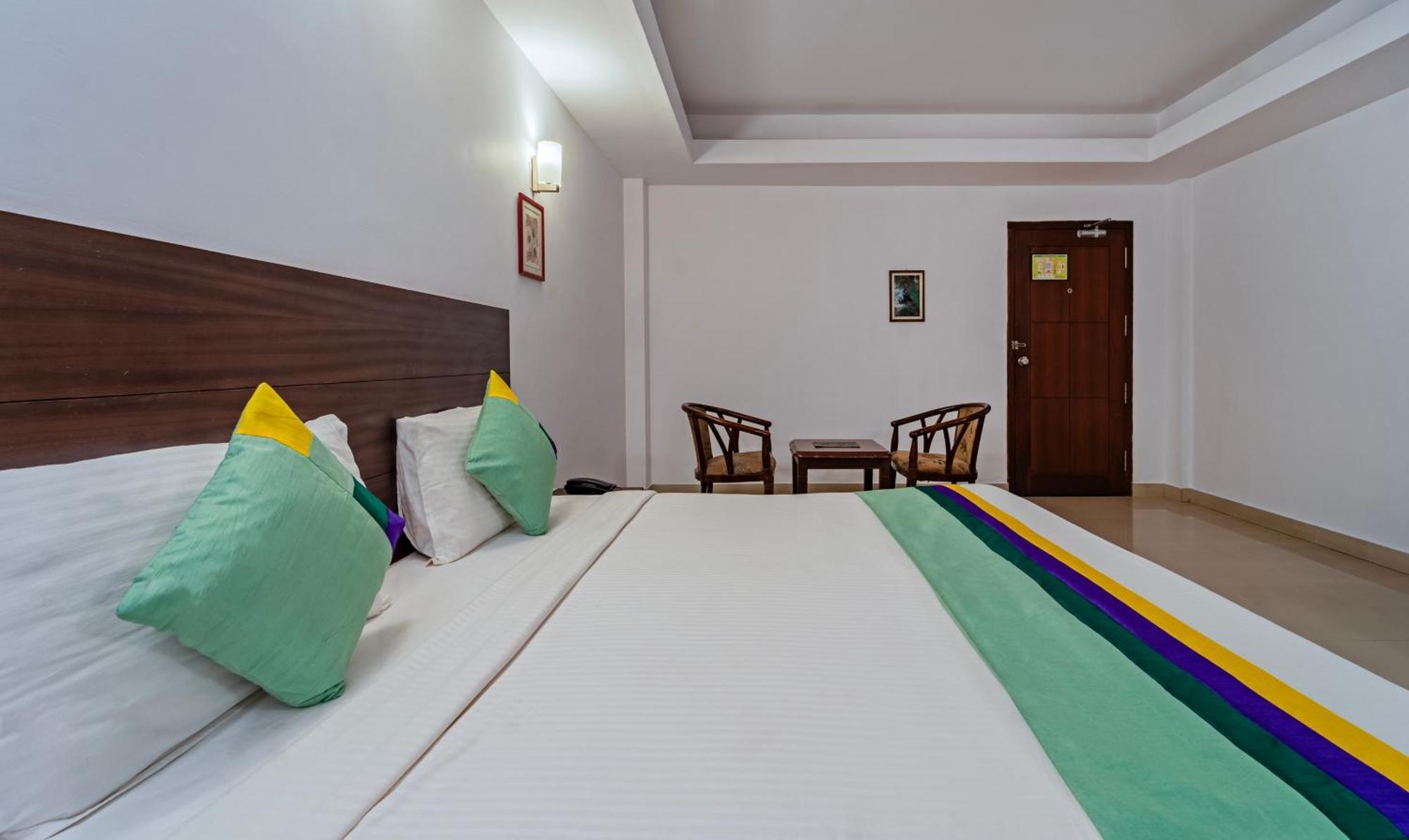 Treebo Central Thrissur Exterior photo